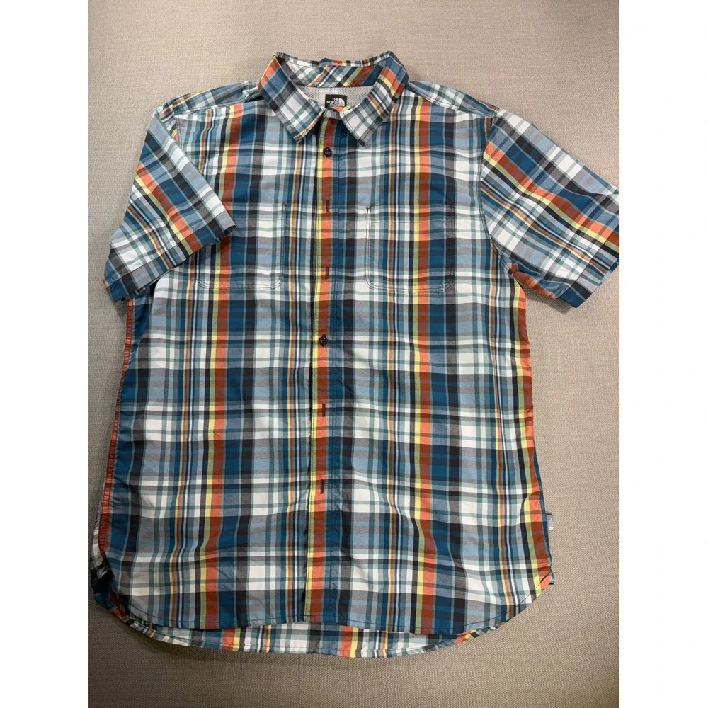 The North Face Men's Plaid Short Sleeve Shirt Size Large